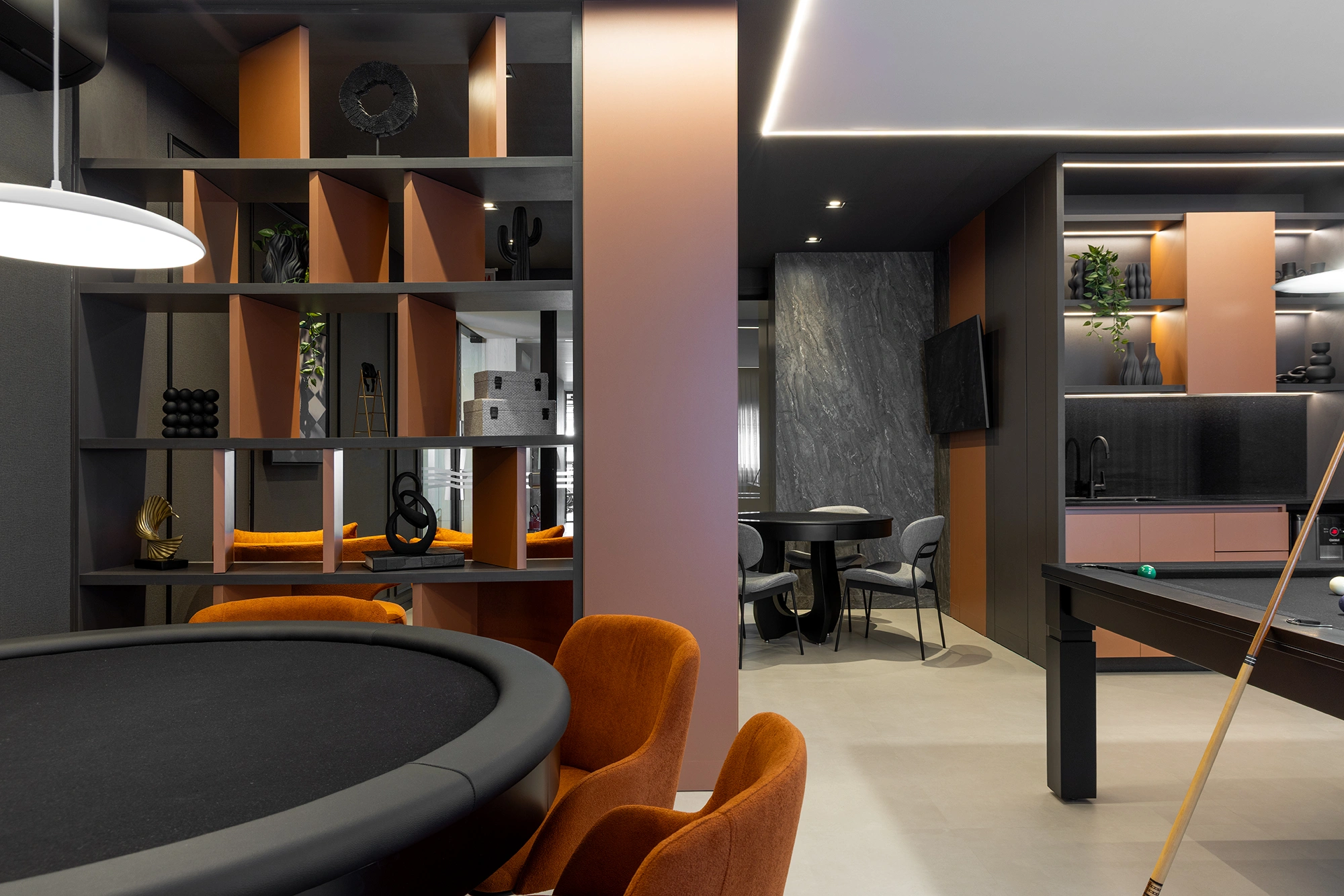 HORIZON PALACE - APTO 1301 - MOBILIADO