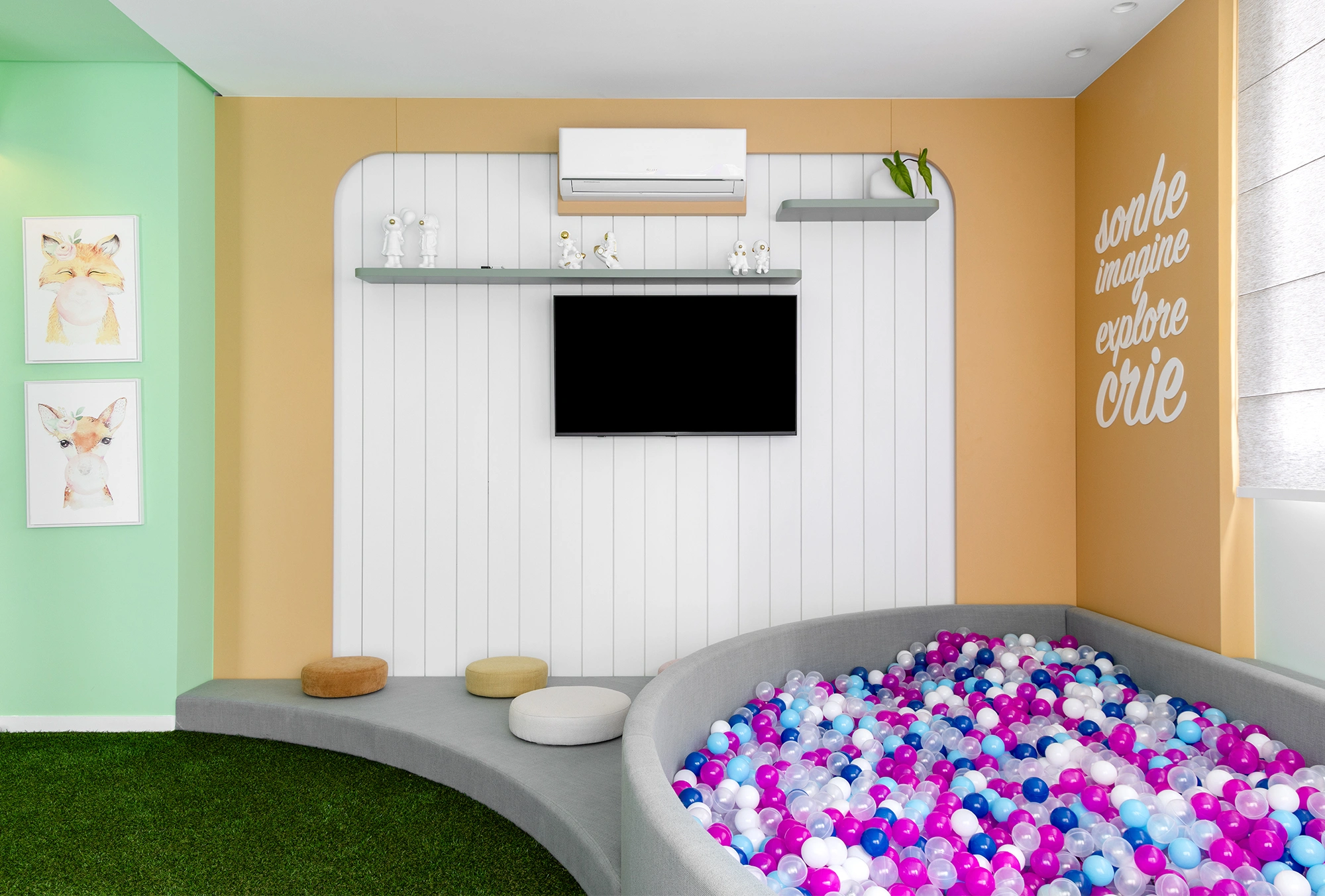 HORIZON PALACE - APTO 1301 - MOBILIADO