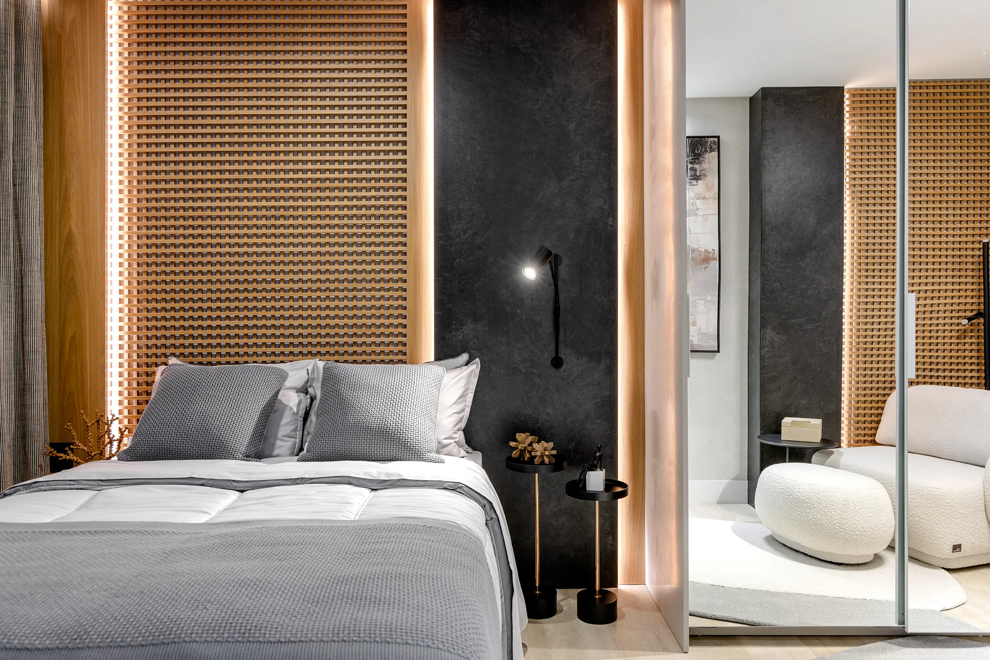 HORIZON PALACE - APTO 1301 - MOBILIADO